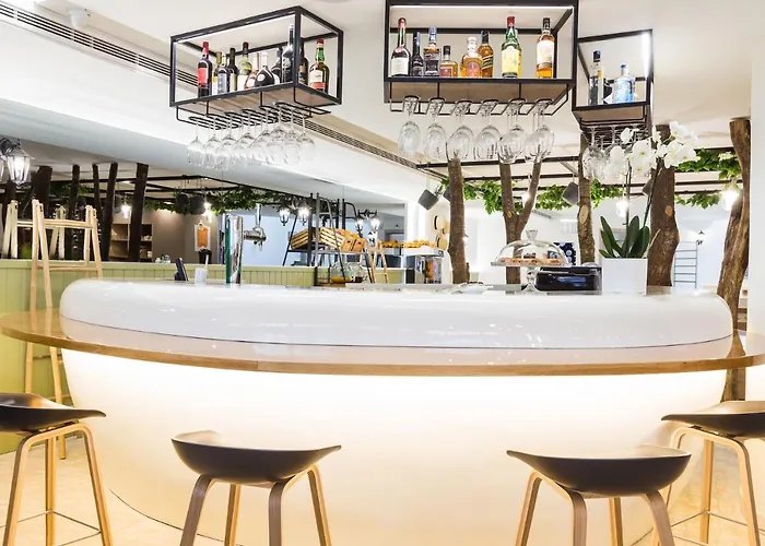 Ibis Styles Centro Marques De Pombal