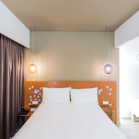 Ibis Styles Centro Marques De Pombal Лиссабон