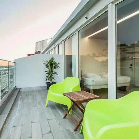 מלון Ibis Styles Centro Marques De Pombal 3*