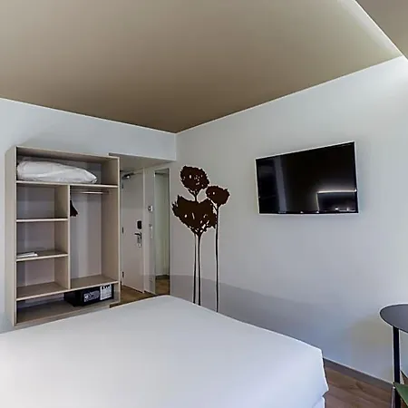 Ibis Styles Centro Marques De Pombal 호텔 리스본