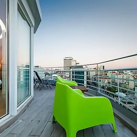 Ibis Styles Centro Marques De Pombal 3* 리스본