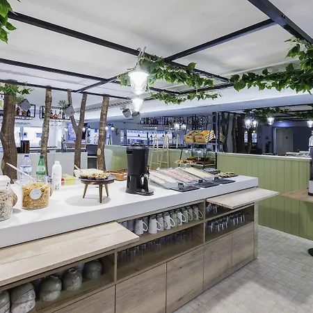 Ibis Styles Centro Marques De Pombal Отель Лиссабон