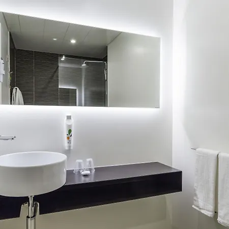 Ibis Styles Centro Marques De Pombal 3*