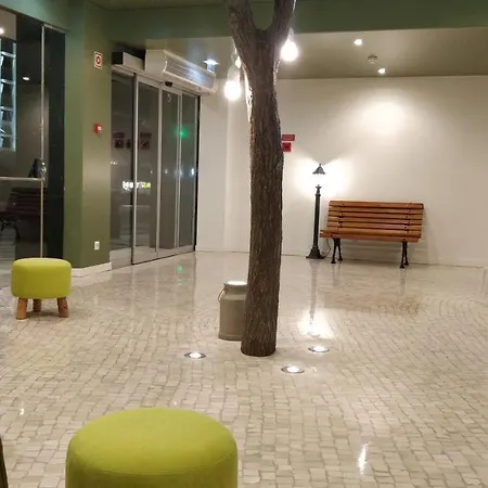 מלון Ibis Styles Centro Marques De Pombal