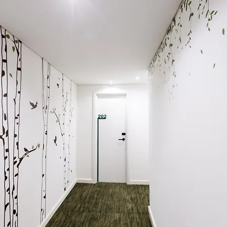 מלון Ibis Styles Centro Marques De Pombal 3*