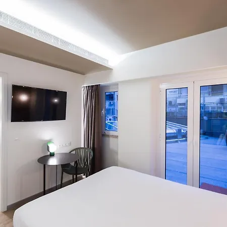 Ibis Styles Centro Marques De Pombal מלון ליסבון