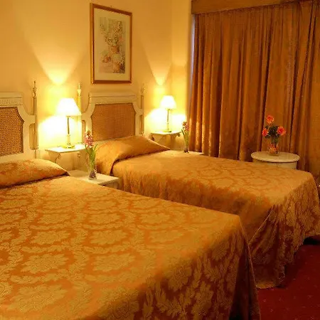 Ibis Styles Centro Marques De Pombal