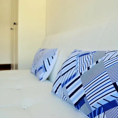 Ibis Styles Centro Marques De Pombal ליסבון