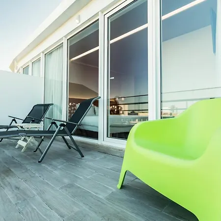 Ibis Styles Centro Marques De Pombal מלון 3*