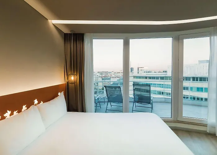 Ibis Styles Centro Marques De Pombal Ξενοδοχείο 3*