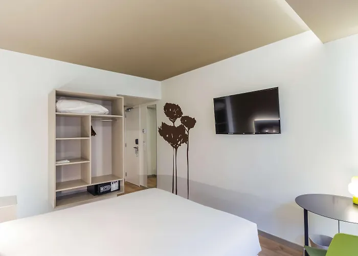 Ibis Styles Centro Marquês De Pombal 3* Lisboa