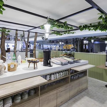 Ibis Styles Centro Marques De Pombal 3*