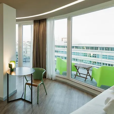 Ibis Styles Centro Marques De Pombal Лиссабон
